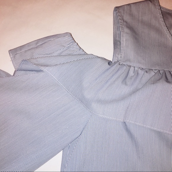 BCBG cold shoulder top - Picture 4 of 8